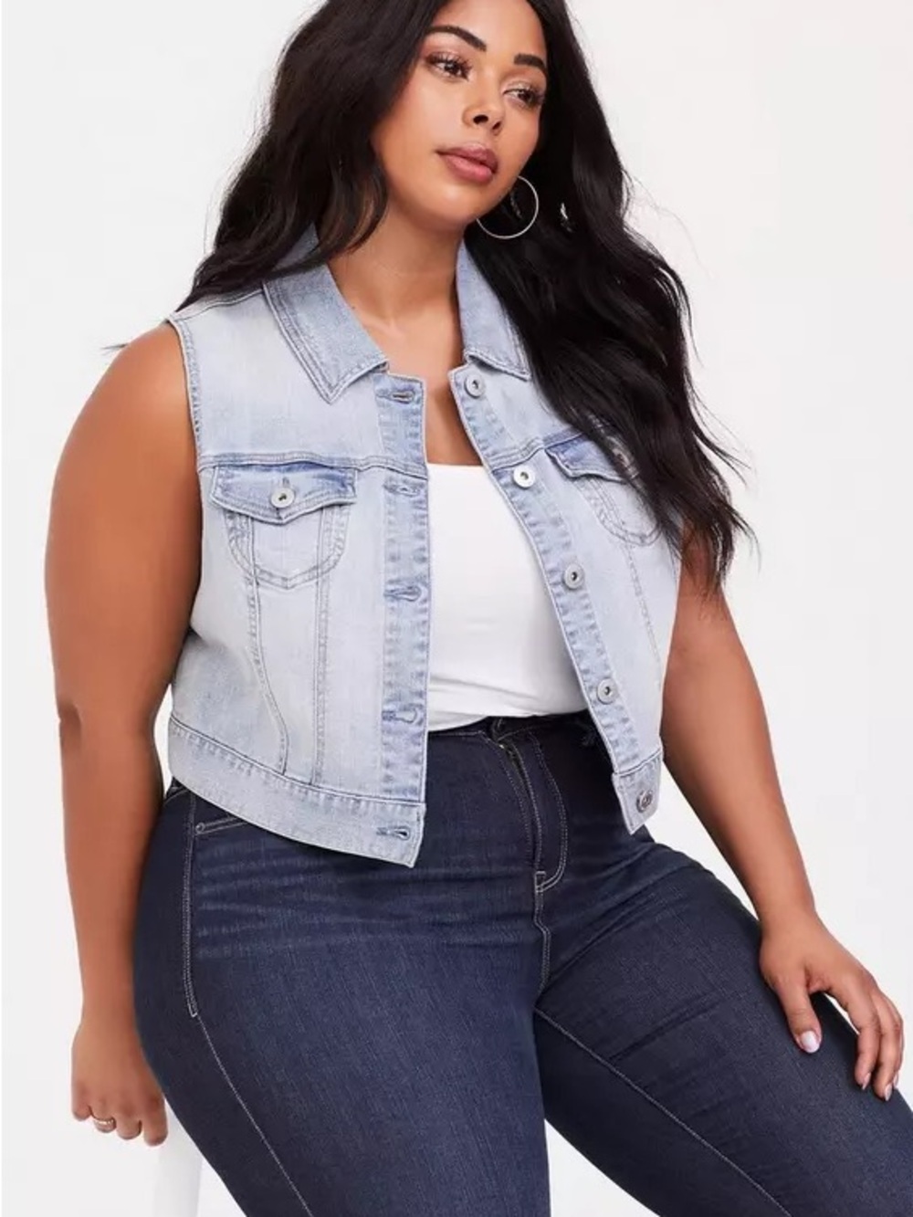 NWT torrid Light Wash Denim Vest size 3